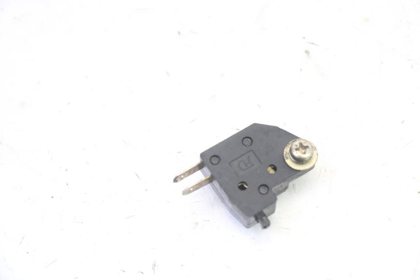 photo de CONTACTOR DE LUZ DE FRENO DERECHO PEUGEOT V-CLIC VCLIC 50 (2007 - 2013) - Detalle de la pieza