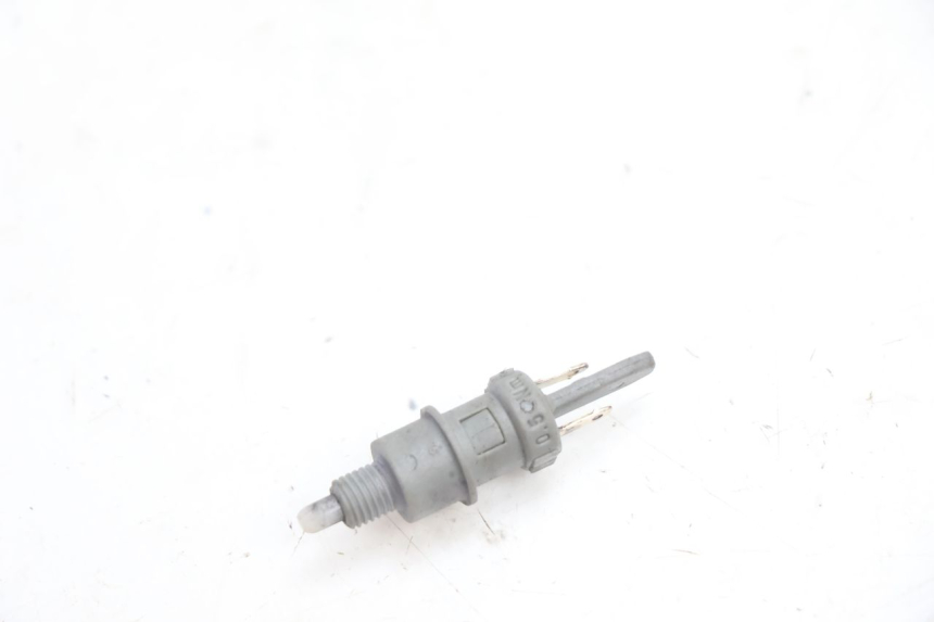 photo de LUZ FRENO INTERRUPTOR DERECHA PEUGEOT VIVACITY 50 (2004 - 2009) - Vista principal