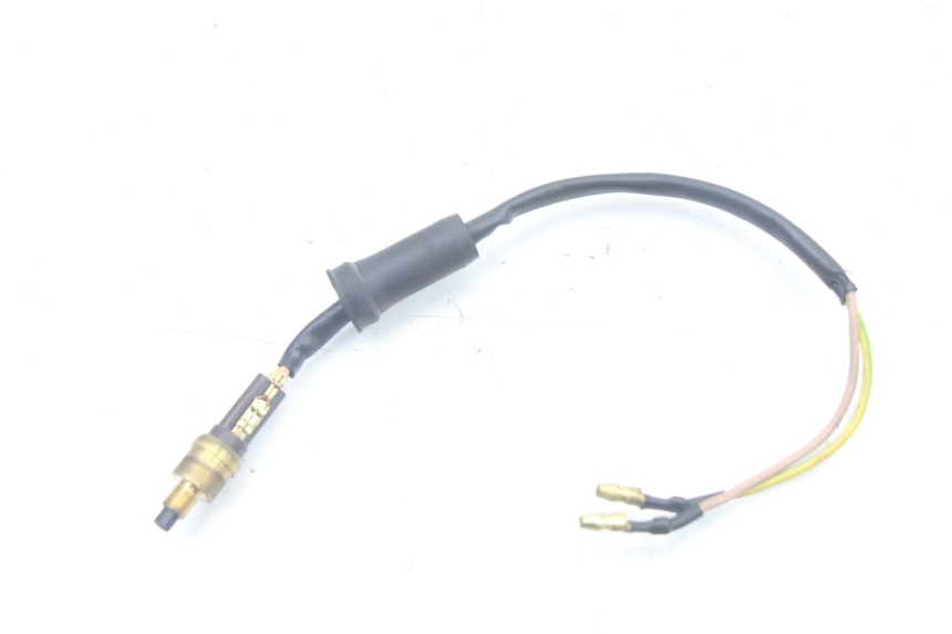 photo de LUZ FRENO INTERRUPTOR DERECHA YAMAHA WHY 50 (1998 - 2000) - Detalle de la pieza