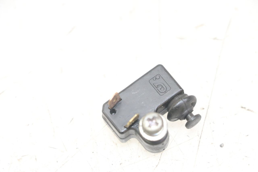 photo de LUZ FRENO INTERRUPTOR DERECHA YAMAHA X-MAX XMAX 125 (2010 - 2013) - Vista principal