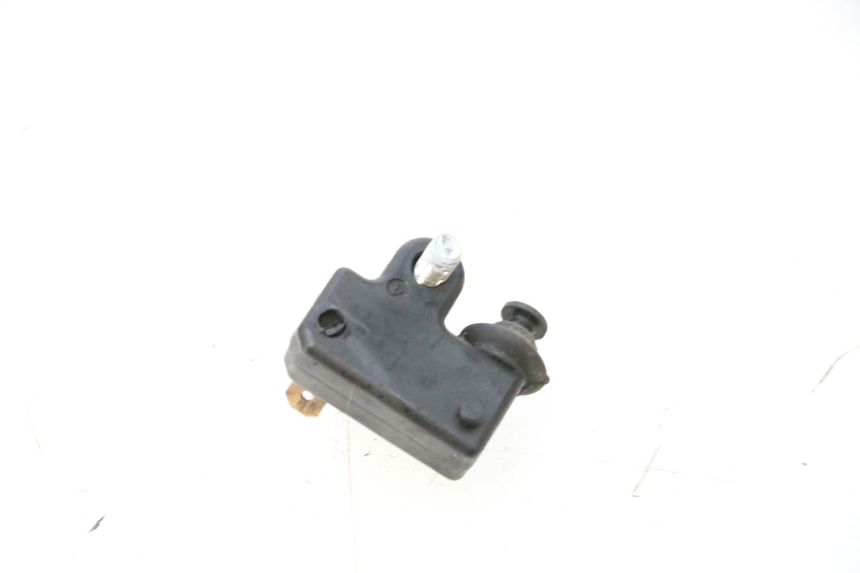 photo de LUZ FRENO INTERRUPTOR DERECHA YAMAHA X-MAX XMAX 125 (2010 - 2013) - Zoom estado de uso