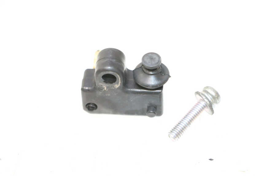 photo de CONTACTOR DE LUZ DE FRENO DERECHO YAMAHA XMAX X-MAX 125 (2006 - 2009) - Detalle de la pieza