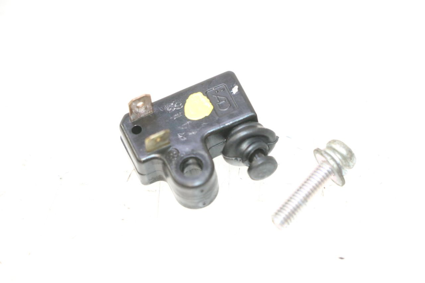 photo de CONTACTOR DE LUZ DE FRENO DERECHO YAMAHA XMAX X-MAX 125 (2006 - 2009) - Zoom estado de uso