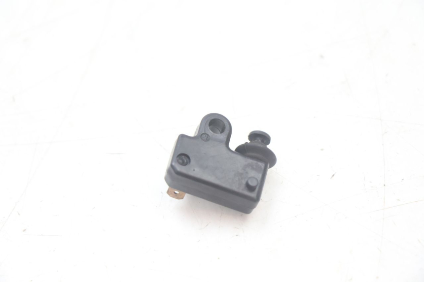 photo de CONTACTOR DE LUZ DE FRENO DERECHO YAMAHA XMAX X-MAX 125 (2006 - 2009) - Zoom estado de uso