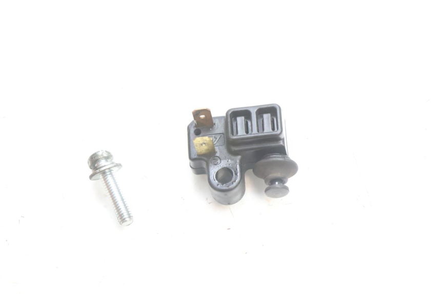 photo de LUZ FRENO INTERRUPTOR DERECHA YAMAHA X-MAX XMAX 125 (2010 - 2013) - Detalle de la pieza