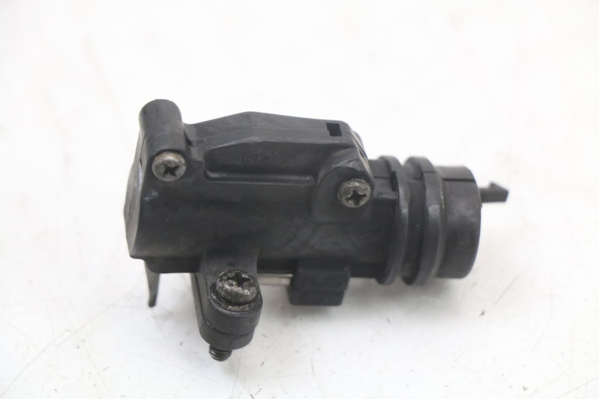 photo de LUZ FRENO INTERRUPTOR DERECHA YAMAHA XJS DIVERSION 600 (1997 - 1999) - Vista principal