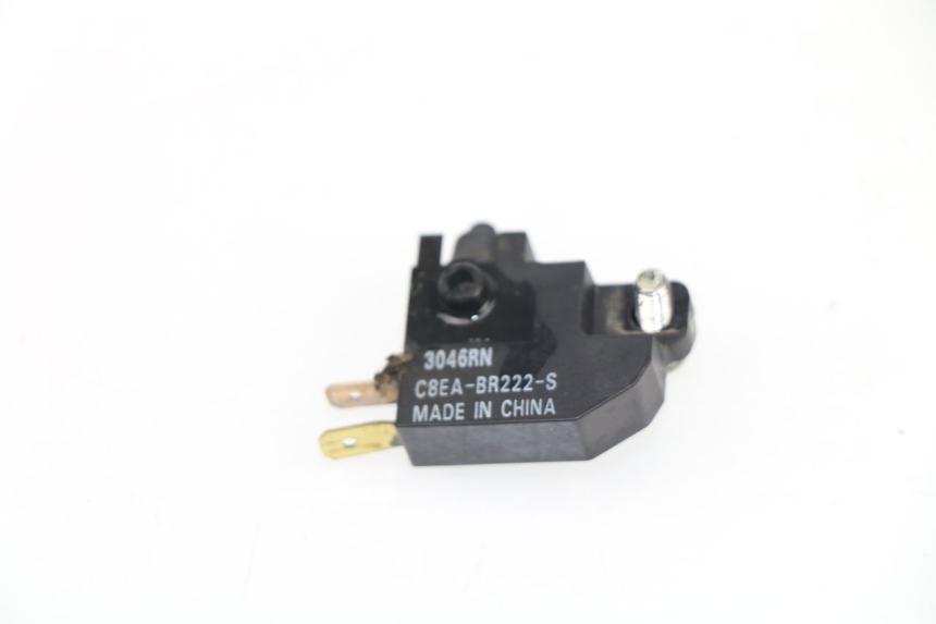 photo de CONTACTOR DE LUZ DE FRENO DERECHO KAWASAKI Z 650 (2016 - 2019) - Detalle de la pieza