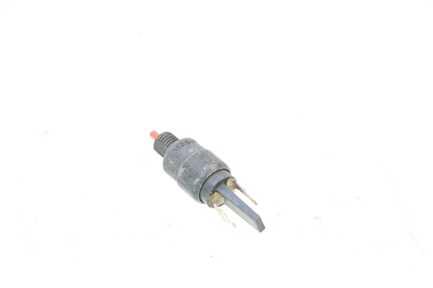 photo de LUZ FRENO INTERRUPTOR DERECHA PIAGGIO ZIP 4T 50 (2018 - 2020) - Zoom estado de uso