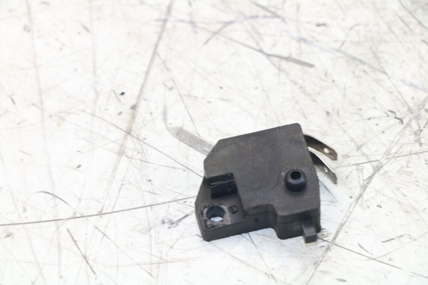 photo de LUZ FRENO INTERRUPTOR DERECHA ZNEN ZN50QT-11 50 (2007 - 2014) - Zoom estado de uso