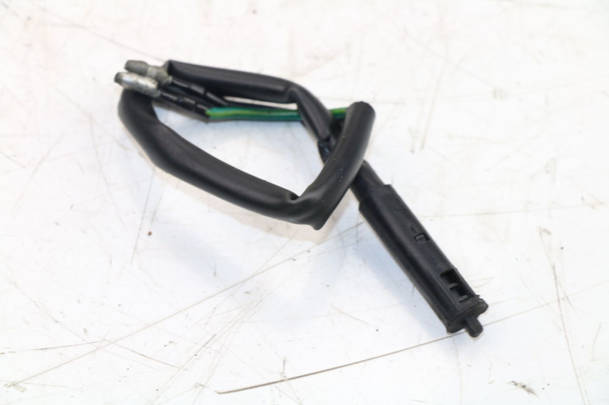 photo de LUZ FRENO INTERRUPTOR IZQUIERDA KYMCO AGILITY CITY 2T 50 (2008 - 2016) - Detalle de la pieza