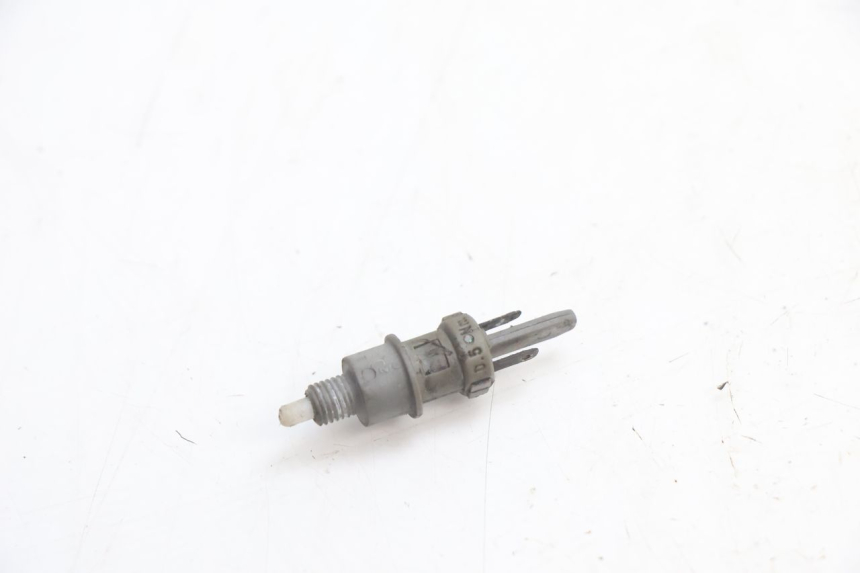 photo de LUZ FRENO INTERRUPTOR IZQUIERDA MBK BOOSTER SPIRIT 50 (1999 - 2003) - Vista principal