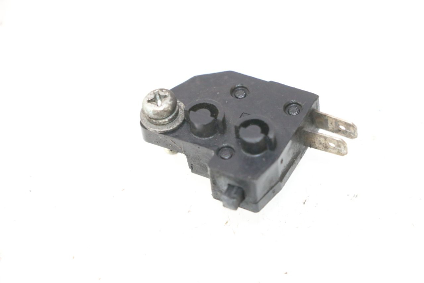 photo de CONTACTOR DE LUZ DE FRENO IZQUIERDO SUZUKI BURGMAN 125 (2007 - 2014) - Vista principal