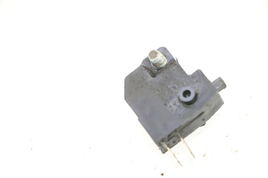photo de CONTACTOR DE LUZ DE FRENO IZQUIERDO SUZUKI BURGMAN 125 (2007 - 2014) - Detalle de la pieza