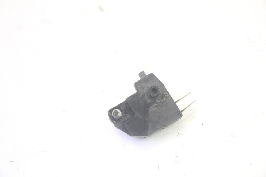 photo de LUZ FRENO INTERRUPTOR IZQUIERDA SUZUKI BURGMAN EXECUTIVE ABS 650 (2006 - 2012) - Zoom estado de uso