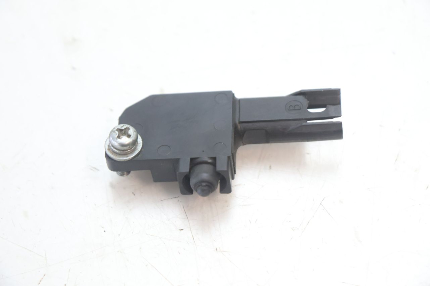 photo de LUZ FRENO INTERRUPTOR IZQUIERDA BMW C SPORT 650 (2015 - 2021) - Zoom estado de uso