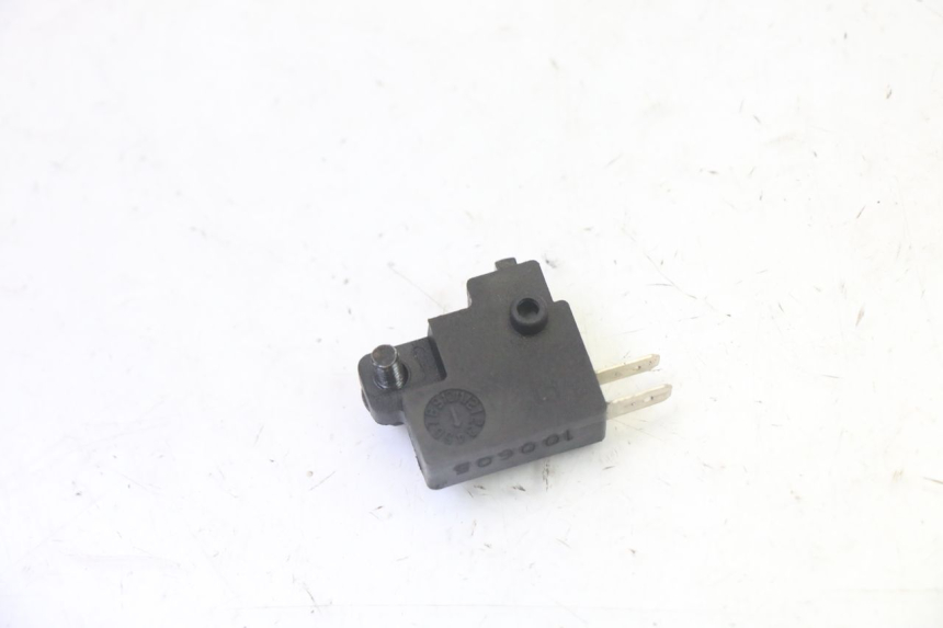 photo de CONTACTOR DE LUZ DE FRENO IZQUIERDO KYMCO DINK STREET 125 (2009 - 2014) - Zoom estado de uso