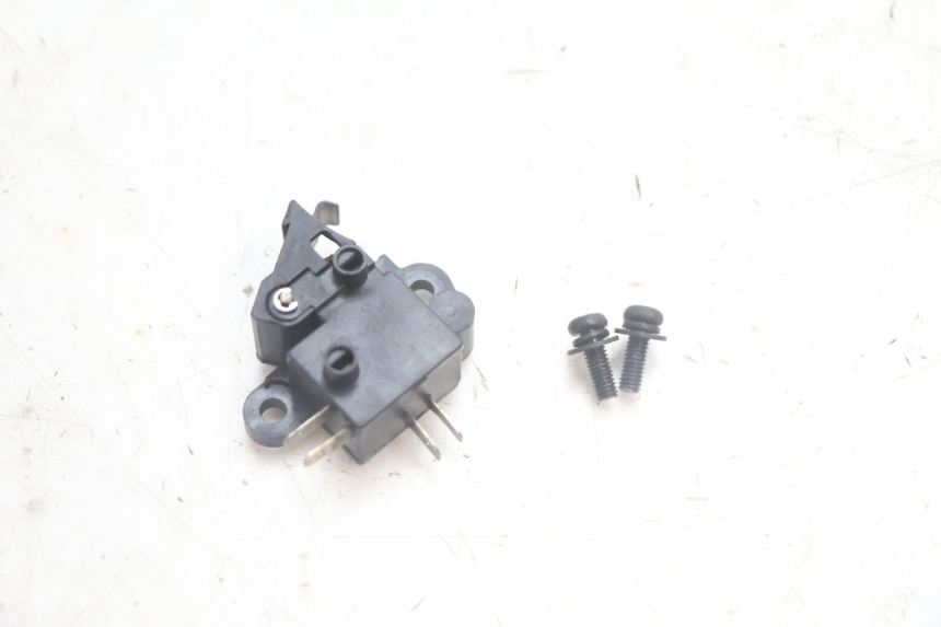 photo de LUZ FRENO INTERRUPTOR IZQUIERDA HONDA FJS SILVER WING SILVERWING 400 (2005 - 2008) - Vista principal