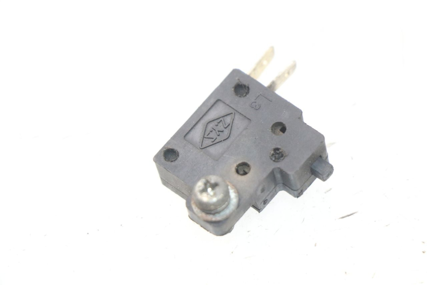 photo de LUZ FRENO INTERRUPTOR IZQUIERDA SYM GTS EFI ABS 125 (2012 - 2016) - Vista principal