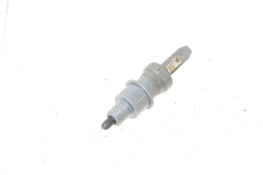 photo de LUZ FRENO INTERRUPTOR IZQUIERDA PEUGEOT KISBEE 2T 50 (2010 - 2017) - Vista principal