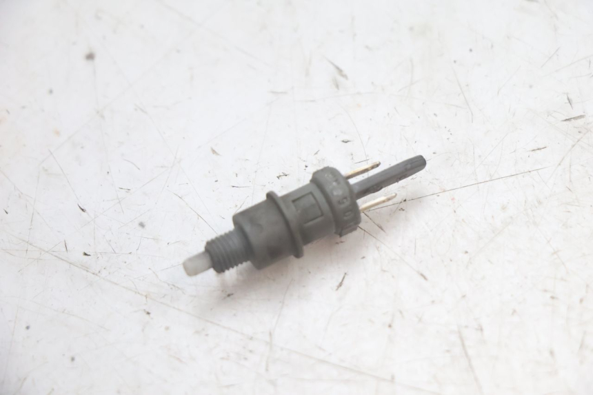 photo de LUZ FRENO INTERRUPTOR IZQUIERDA PEUGEOT LUDIX 50 (2005 - 2007) - Vista principal