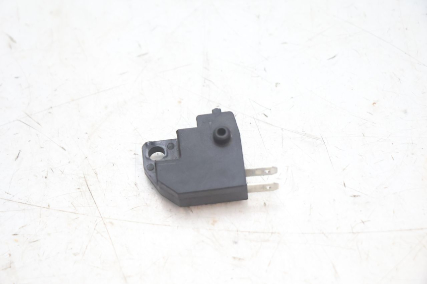 photo de LUZ FRENO INTERRUPTOR IZQUIERDA JM MOTORS R-MAX TECH 50 (2024 - 2026) - Vista principal