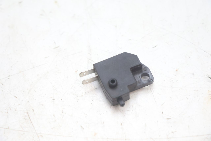 photo de LUZ FRENO INTERRUPTOR IZQUIERDA JM MOTORS R-MAX TECH 50 (2024 - 2026) - Detalle de la pieza