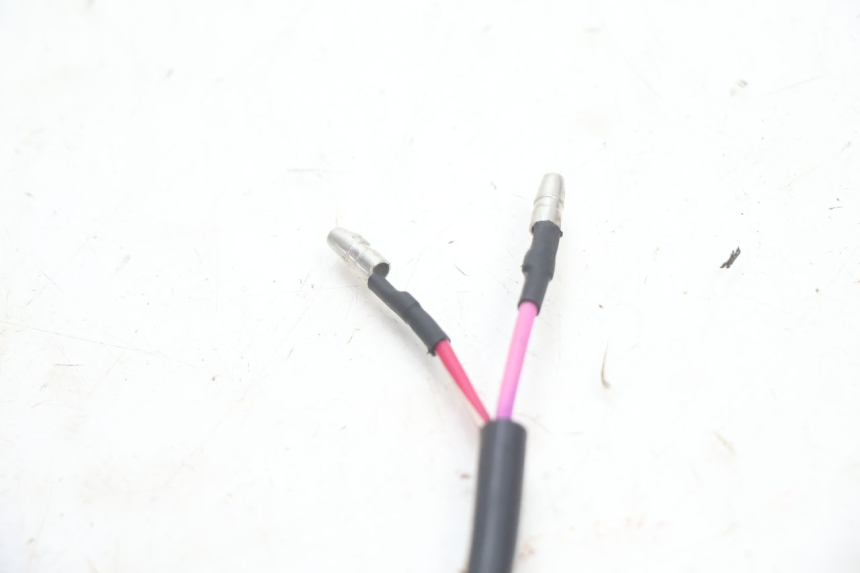 photo de LUZ FRENO INTERRUPTOR IZQUIERDA TNT MOTOR ROMA 12' 2T 50 (2007 - 2018) - Zoom estado de uso