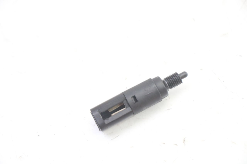 photo de LUZ FRENO INTERRUPTOR IZQUIERDA GILERA RUNNER SP 50 (2006 - 2008) - Detalle de la pieza