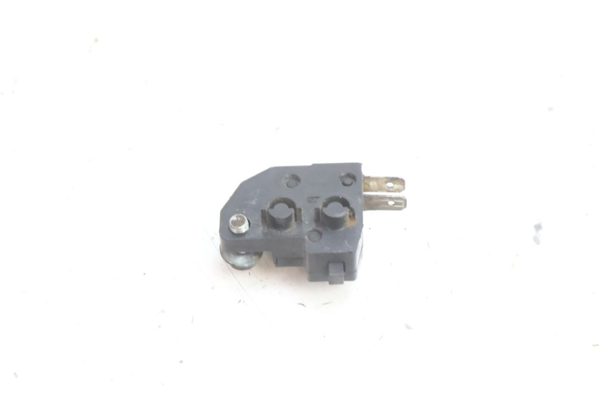 photo de CONTACTO DE LUZ DE FRENO IZQUIERDO PEUGEOT SATELIS 125 (2006 - 2009) - Detalle de la pieza