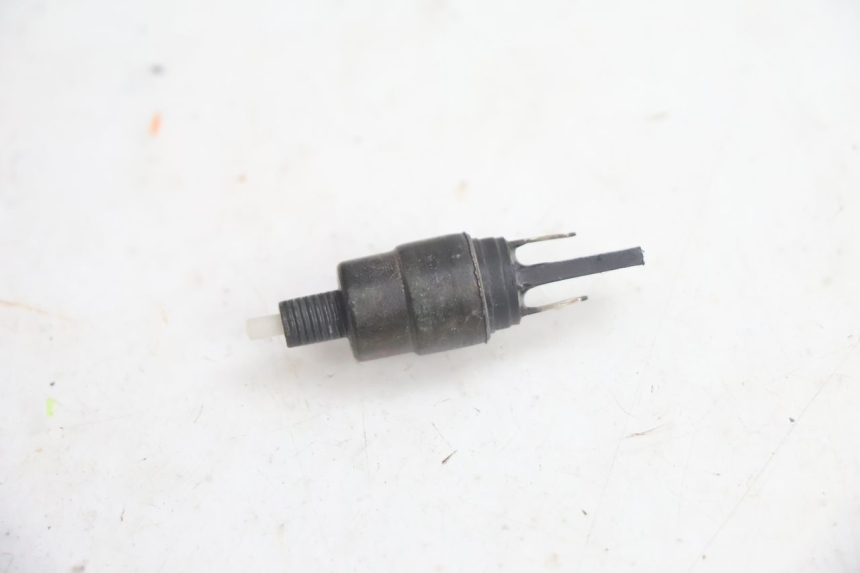 photo de LUZ FRENO INTERRUPTOR IZQUIERDA PEUGEOT STREETZONE NAKED 2T 50 (2014 - 2018) - Vista principal
