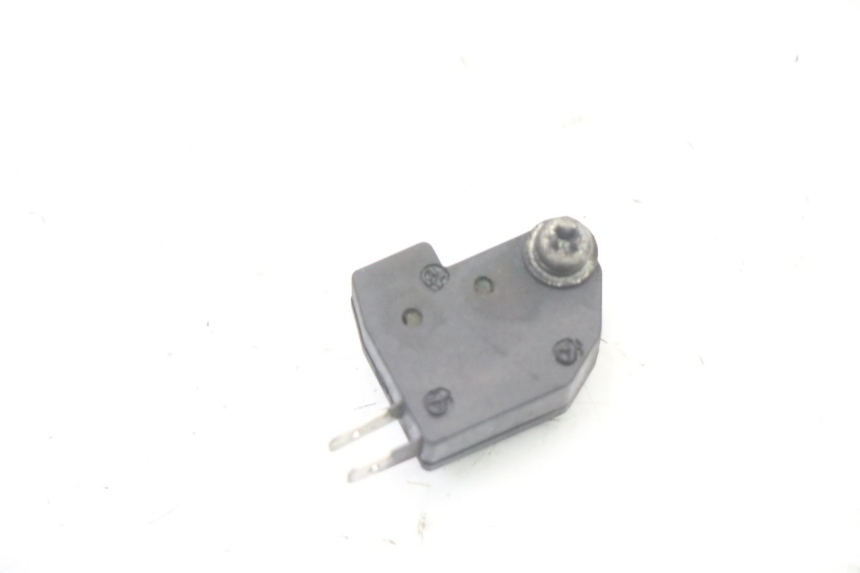 photo de LUZ FRENO INTERRUPTOR IZQUIERDA SUZUKI BURGMAN 125 (2015 - 2017) - Vista principal