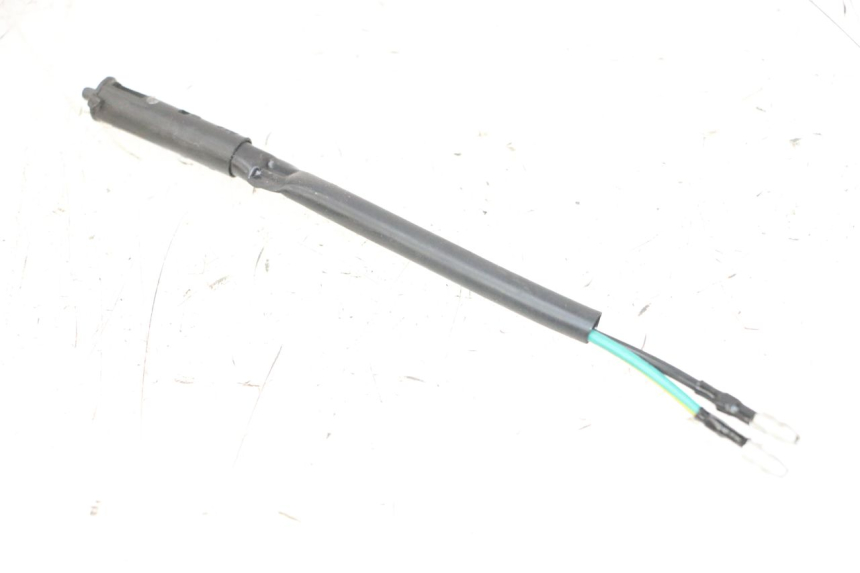 photo de LUZ FRENO INTERRUPTOR IZQUIERDA SYM FIDDLE 3 III 50 (2014 - 2020) - Detalle de la pieza