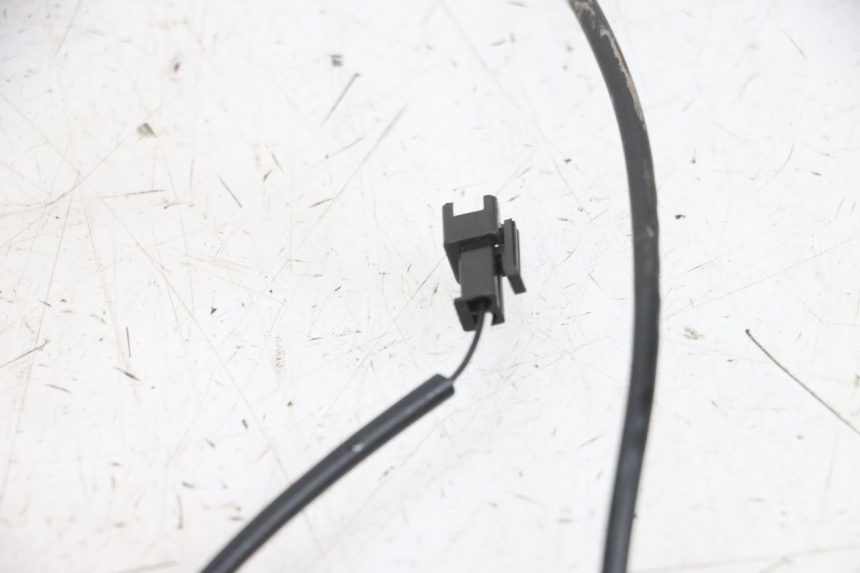 photo de LUZ FRENO INTERRUPTOR IZQUIERDA DUALTRON VICTOR LIMITED 1 - Primer plano técnico