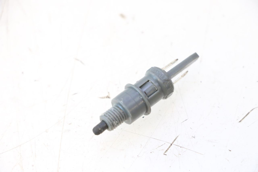 photo de LUZ FRENO INTERRUPTOR IZQUIERDA PEUGEOT VIVACITY NEW 2T 50 (2008 - 2017) - Vista principal