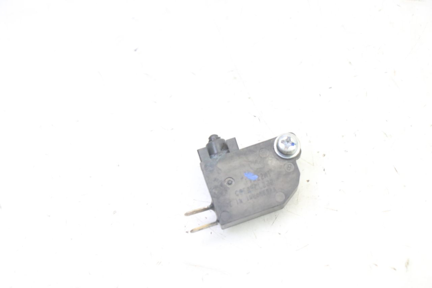 photo de LUZ FRENO INTERRUPTOR IZQUIERDA YAMAHA XMAX X-MAX 125 (2021 - 2025) - Vista principal