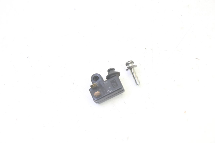 photo de LUZ FRENO INTERRUPTOR IZQUIERDA YAMAHA X-MAX XMAX 125 (2010 - 2013) - Vista principal