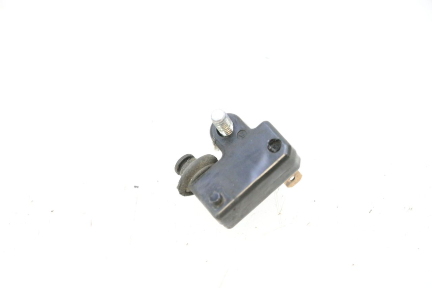 photo de LUZ FRENO INTERRUPTOR IZQUIERDA YAMAHA X-MAX XMAX 125 (2010 - 2013) - Zoom estado de uso