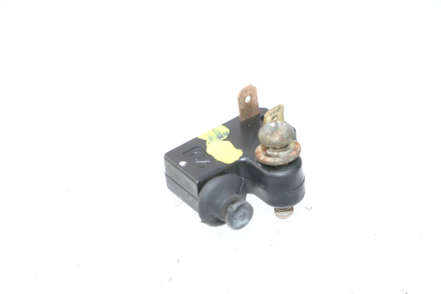 photo de CONTACTOR DE LUZ DE FRENO IZQUIERDO YAMAHA XMAX X-MAX 125 (2006 - 2009) - Zoom estado de uso
