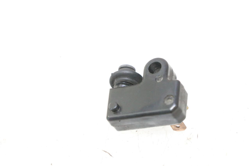 photo de LUZ FRENO INTERRUPTOR IZQUIERDA YAMAHA X-MAX XMAX 125 (2010 - 2013) - Detalle de la pieza