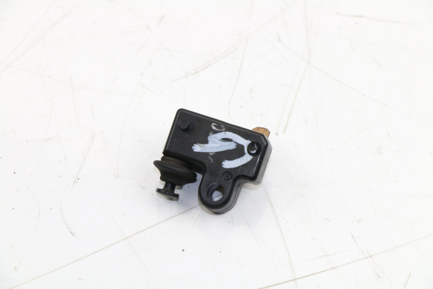 photo de LUZ FRENO INTERRUPTOR IZQUIERDA YAMAHA XP T-MAX ABS 500 (2009 - 2011) - Vista principal