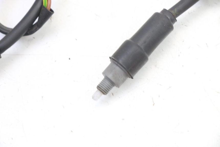 photo de LUZ FRENO INTERRUPTOR YAMAHA JOG R 50 (2004 - 2014) - Zoom estado de uso