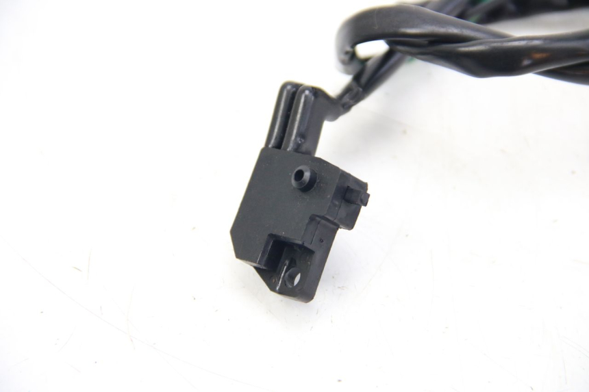 photo de INTERRUPTOR DE LUZ DE FRENO ORCAL KITE 4T 50 (2019 - 2023) - Zoom estado de uso