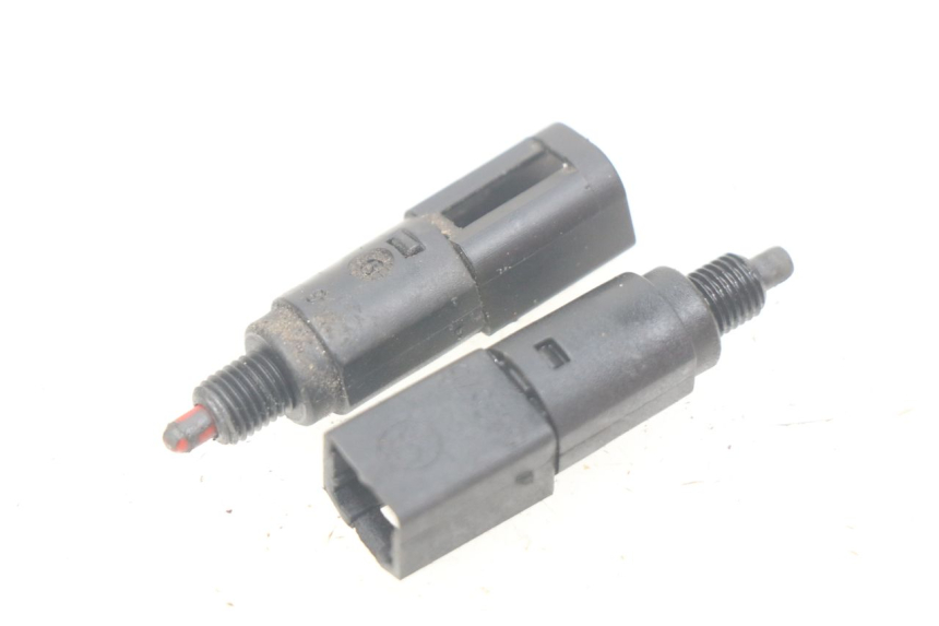 photo de INTERRUPTOR DE LUZ DE FRENO PIAGGIO LIBERTY 4T 50 (2004 - 2008) - Vista principal