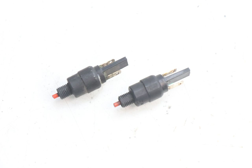 photo de LUZ FRENO INTERRUPTOR PIAGGIO LIBERTY IGET 4T 50 (2021 - 2025) - Vista principal