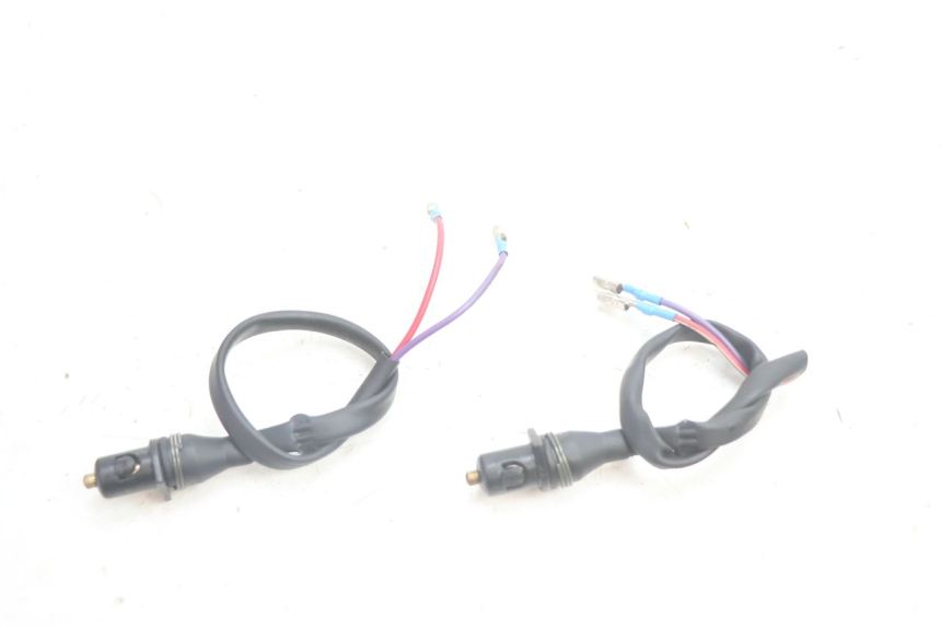 photo de LUZ FRENO INTERRUPTOR LONGJIA LJ50QT 8M 2T 50 (2010 - 2017) - Detalle de la pieza