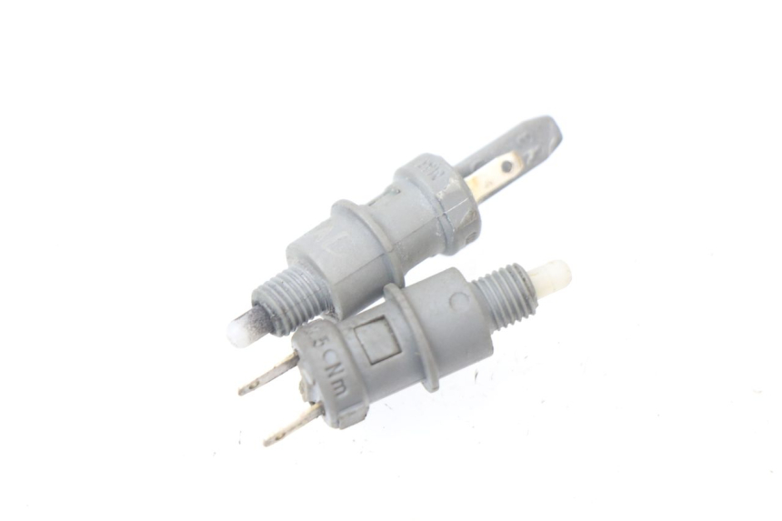 photo de INTERRUPTOR DE LUZ DE FRENO PEUGEOT LUDIX 50 (2008 - 2017) - Detalle de la pieza