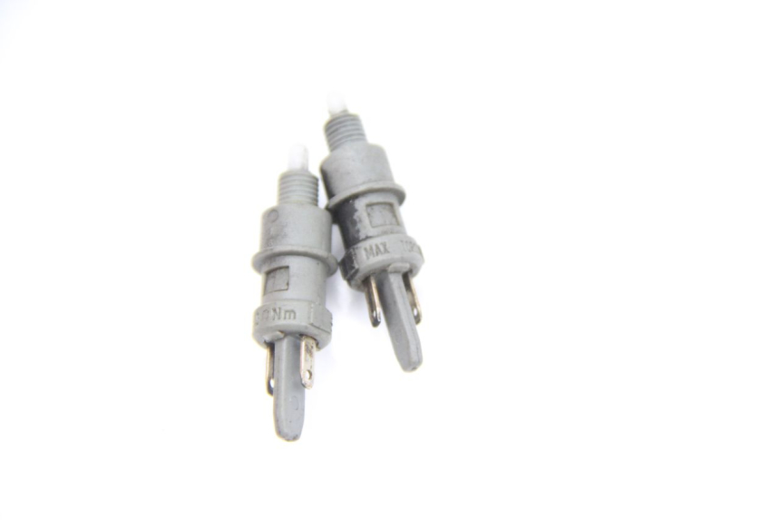 photo de INTERRUPTOR DE LUZ DE FRENO PEUGEOT LUDIX 50 (2008 - 2017) - Vista principal