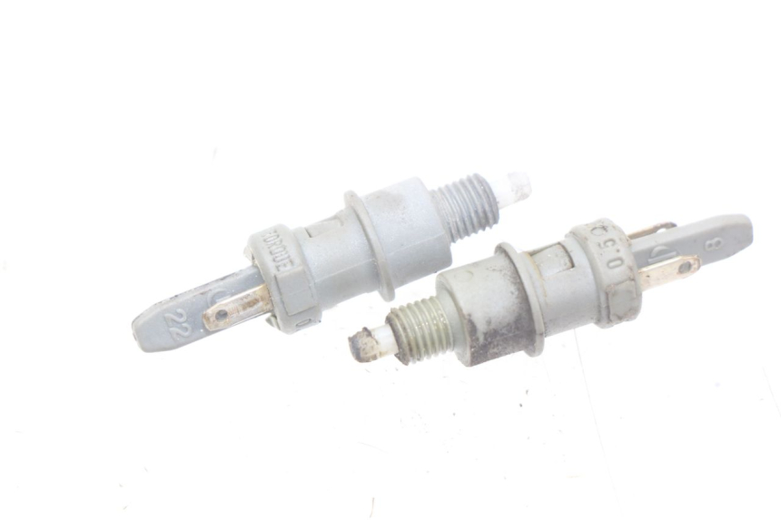 photo de INTERRUPTOR DE LUZ DE FRENO PEUGEOT LUDIX 50 (2008 - 2017) - Vista principal