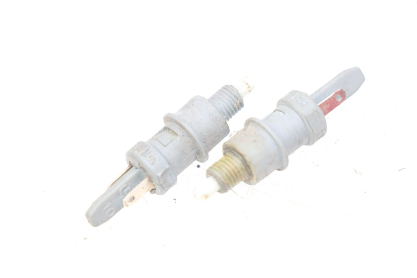 photo de INTERRUPTOR DE LUZ DE FRENO PEUGEOT LUDIX 50 (2008 - 2017) - Detalle de la pieza