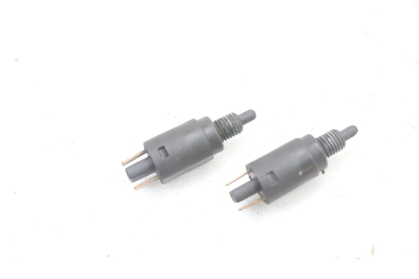 photo de LUZ FRENO INTERRUPTOR MBK BOOSTER NEXT GENERATION 50 (1995 - 1998) - Detalle de la pieza